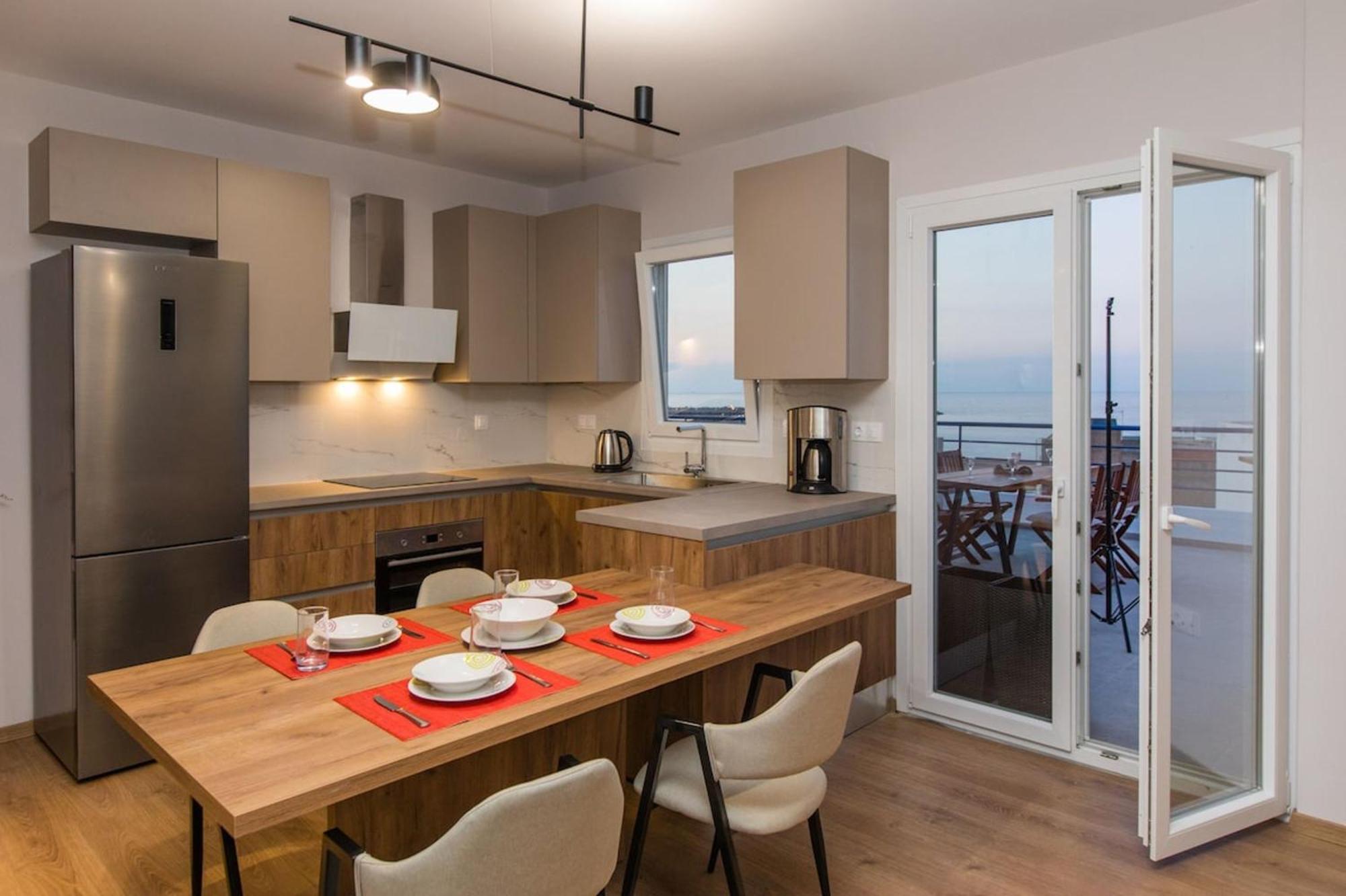 Areti Seaview Residence 罗希姆诺 外观 照片